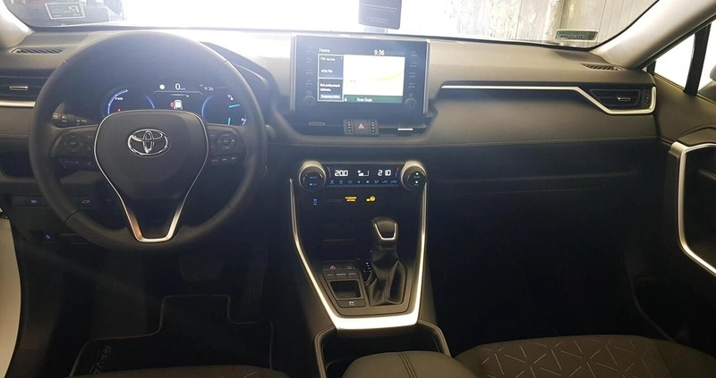Toyota RAV4 cena 138900 przebieg: 49336, rok produkcji 2020 z Oleśnica małe 301